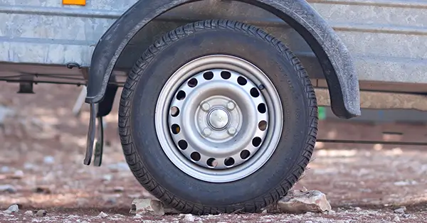 Our Top 4 reliable trailer tires to travel more safely this summer